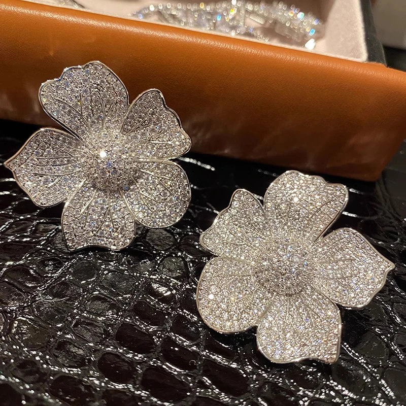 Huitan Aesthetic Big Flower Design Earrings for Women Full Bling Iced Out CZ Sparkling Female Earrings Wedding Trendy Jewelry