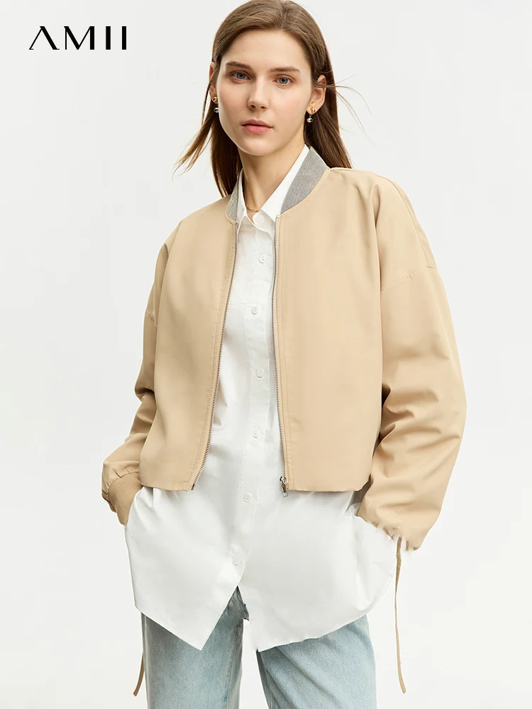 

AMII Minimalist Sporty Coat For Women 2025 Autumn New Short Loose Jackets Spliced Baseball Collar Long-sleeve Solid Top 12343252