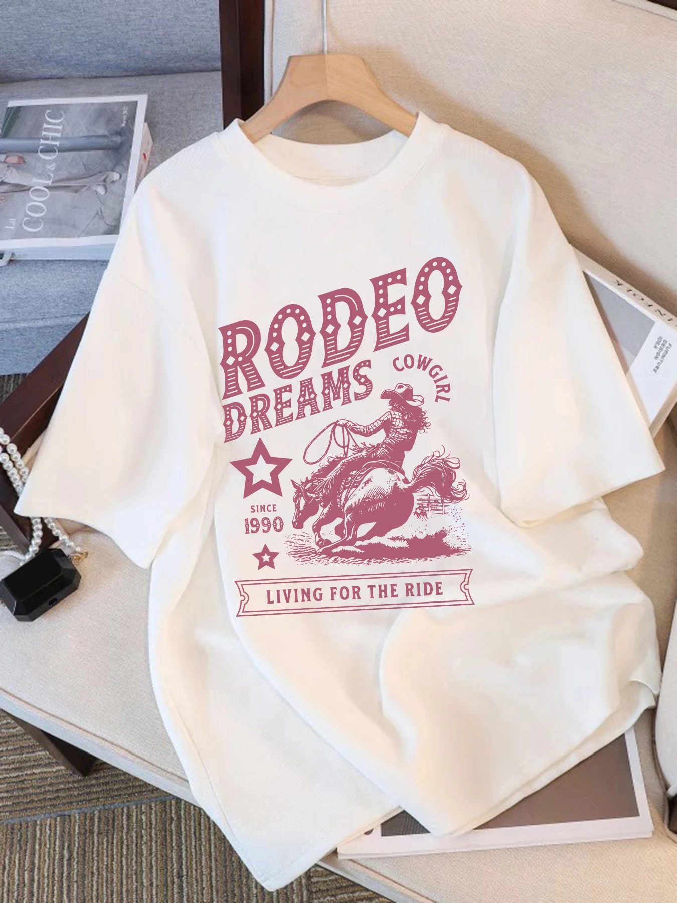 

Футболки Rodeo Dreams Cow Girl Lving For The Ride Basics, хлопковая универсальная женская свободная футболка, удобный топ с круглым вырезом, одежда унисекс