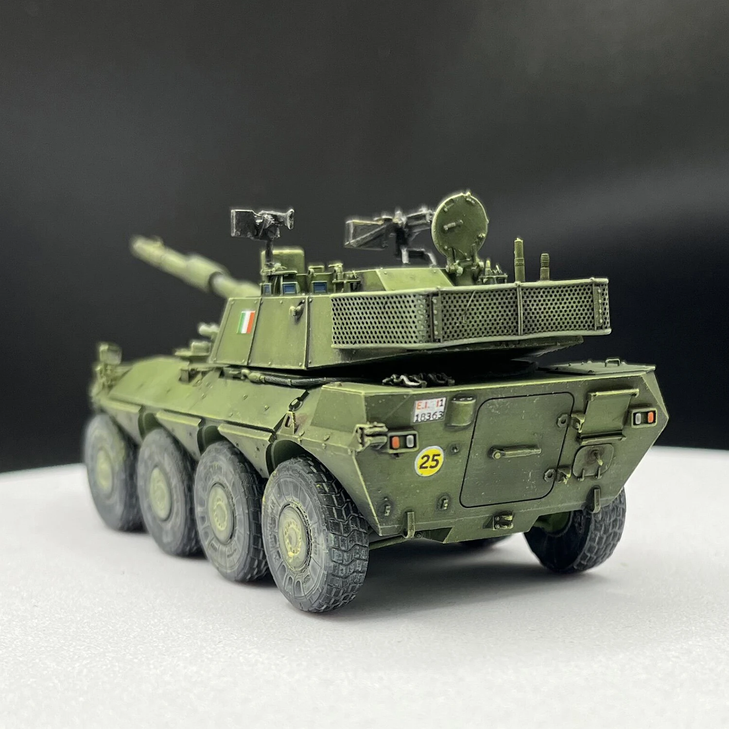 AM 1:72 Scale Resin Centaur Wheeled Tank Toys Cars Model 120mm/L45 Classics Nostalgia Collection Gifts Souvenir Static Display