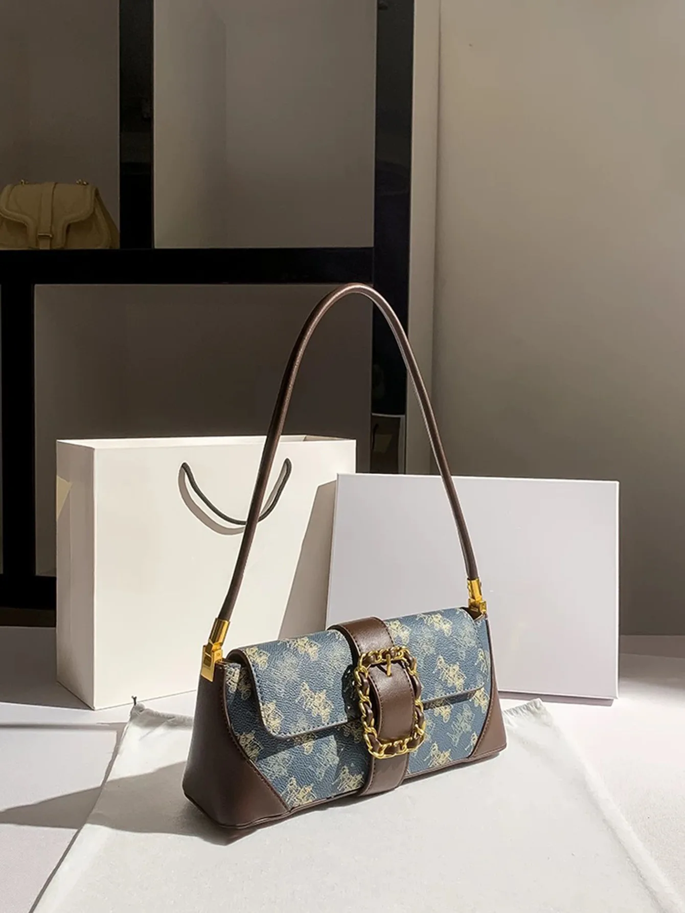 Luxury Fashionable Classic Diaper Bag Women's Large Capacity Designer Tote Elegant Minimalist Vintage Stylish Commuter Shoulder - view 3