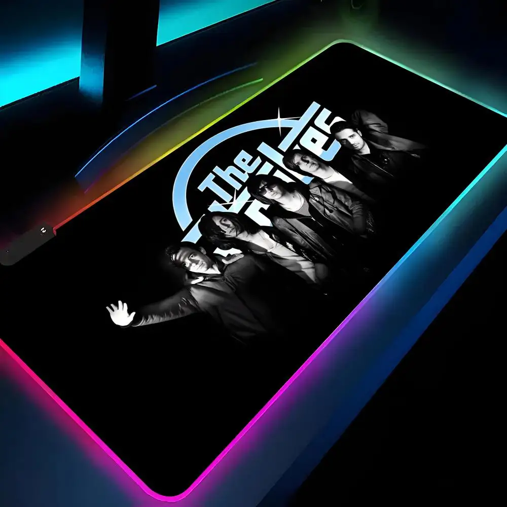 De Slagen Muismat Gamer Rgb Deskmat Toetsenbordmat Gaming Laptops Led Muismat Bureaubeschermer Anime Mause Matten