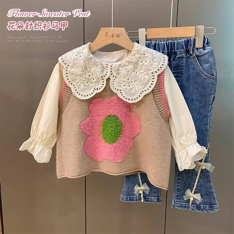 

Girls Autumn Clothing 2022 New Vest Knitted Children's Clothing Baby Autumn Embroidered Vest Sleeveless Top