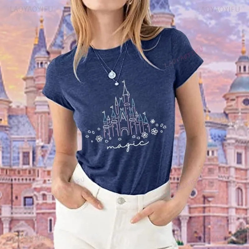 قميص Magic Castle للنساء، تي شيرت لطيف برسومات المملكة، كاجوال للإجازات بأكمام قصيرة من القطن للصيف، قمصان عصرية قابلة للتنفس