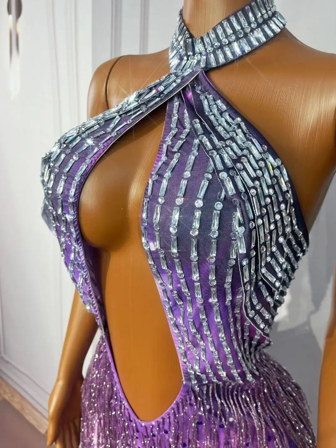 Ziyangguang Sparkly Purple Crystal Ombre Halter Keyhole Fringe Dress Rhinestone Bodycon Outfit Nightclub Party Dress Prom Gowns