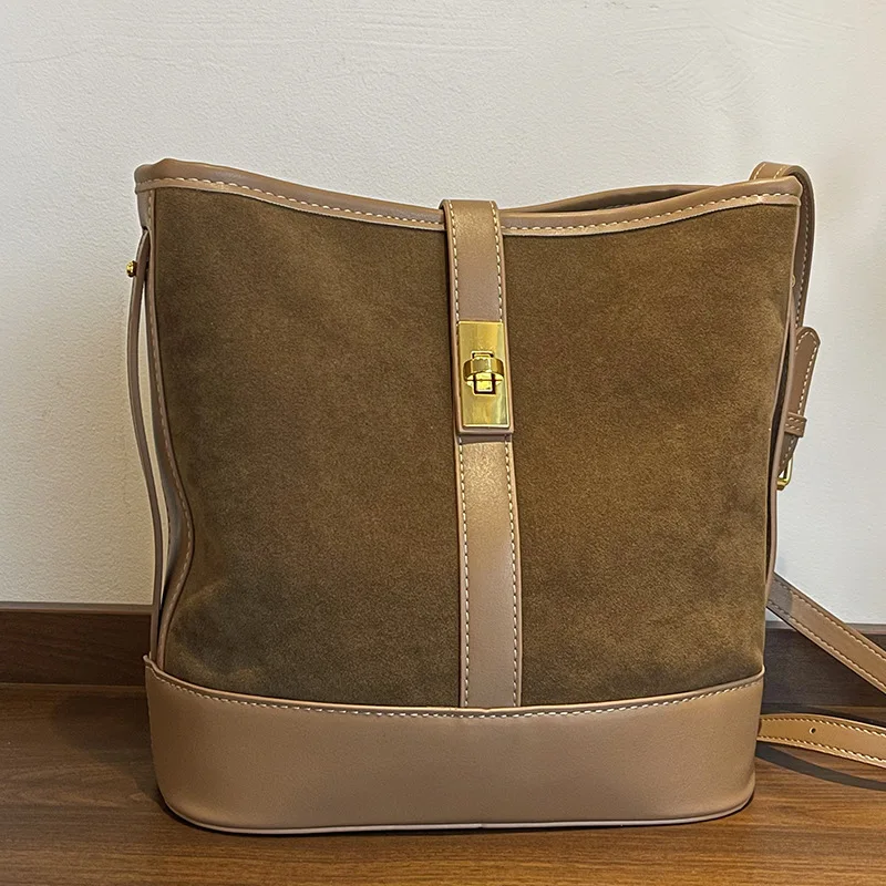 

2025 Autumn Solid Color Bucket Bag, Vintage Crossbody Purse for Women, Matte Top Handle Tote, Minimalist Day to Night Bag