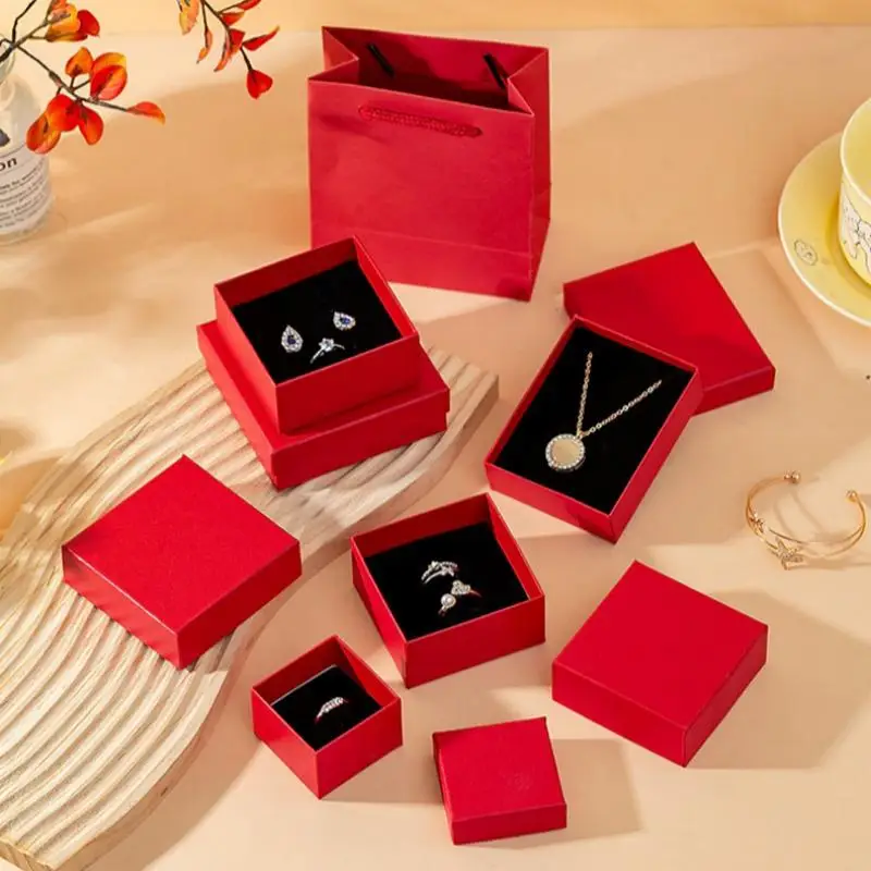 Rote Schmuckbox mit Baumwollpolster, Papier-Schmucketui, tragbare Reisebox für Ringe, Ohrringe, Halsketten, Geschenkverpackung, Aufbewahrungsboxen – Detail 9