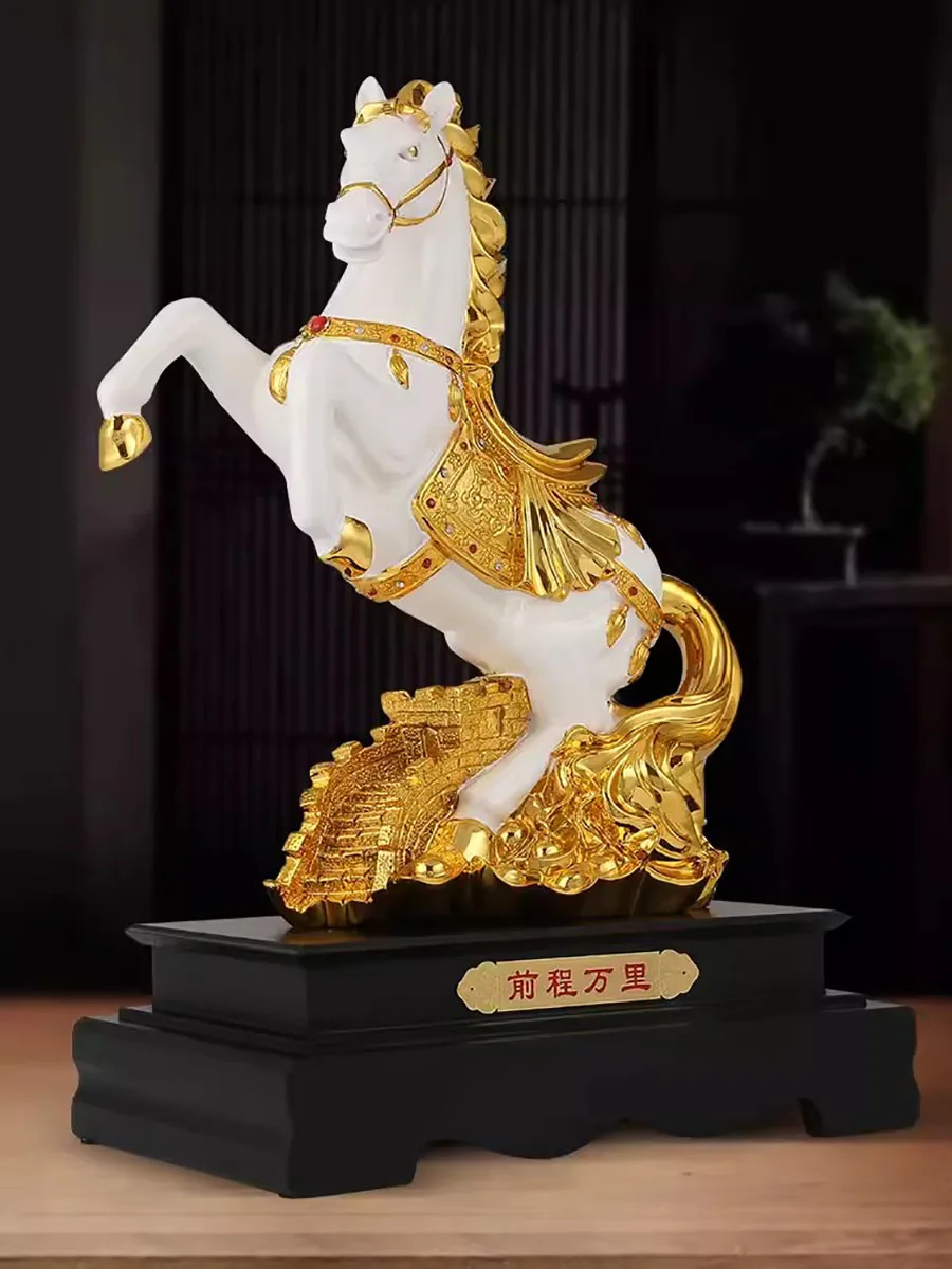 Resin Horse Ornaments for Home Decoration, New Home Furnishing, Christmas and Birthday Present, Lucky objects Figurines, Room De