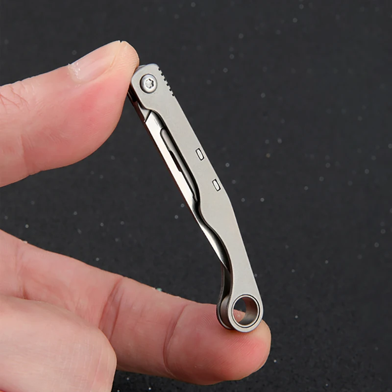 New Mini Titanium Alloy Scalpel Folding Knife Quick Open Keychain Pocket Utility Knife Selfdefense Tool Replaceable NO11Blade