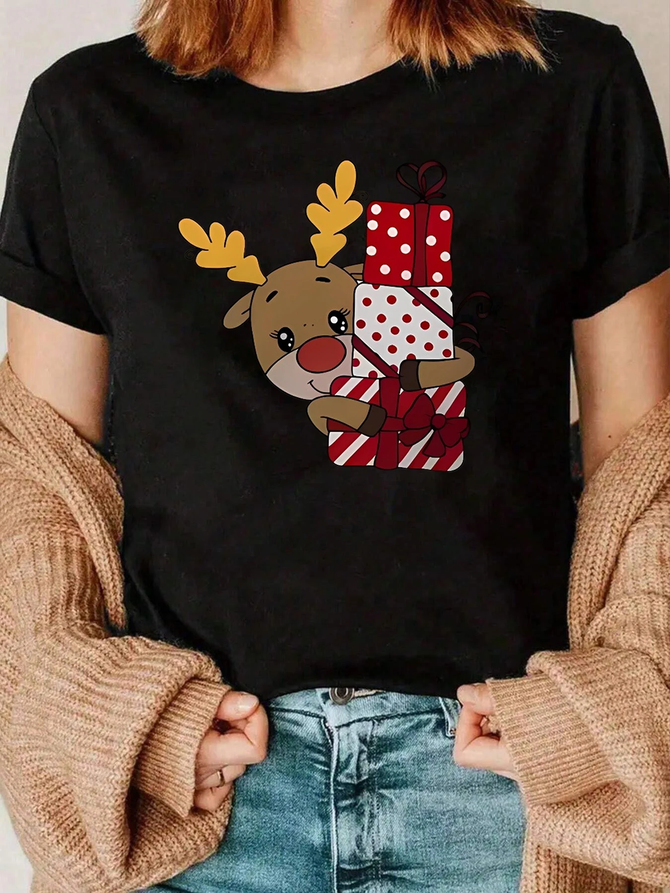 

Reindeer With Gifts Christmas T Shirt Holiday Casual Wear Women 220g