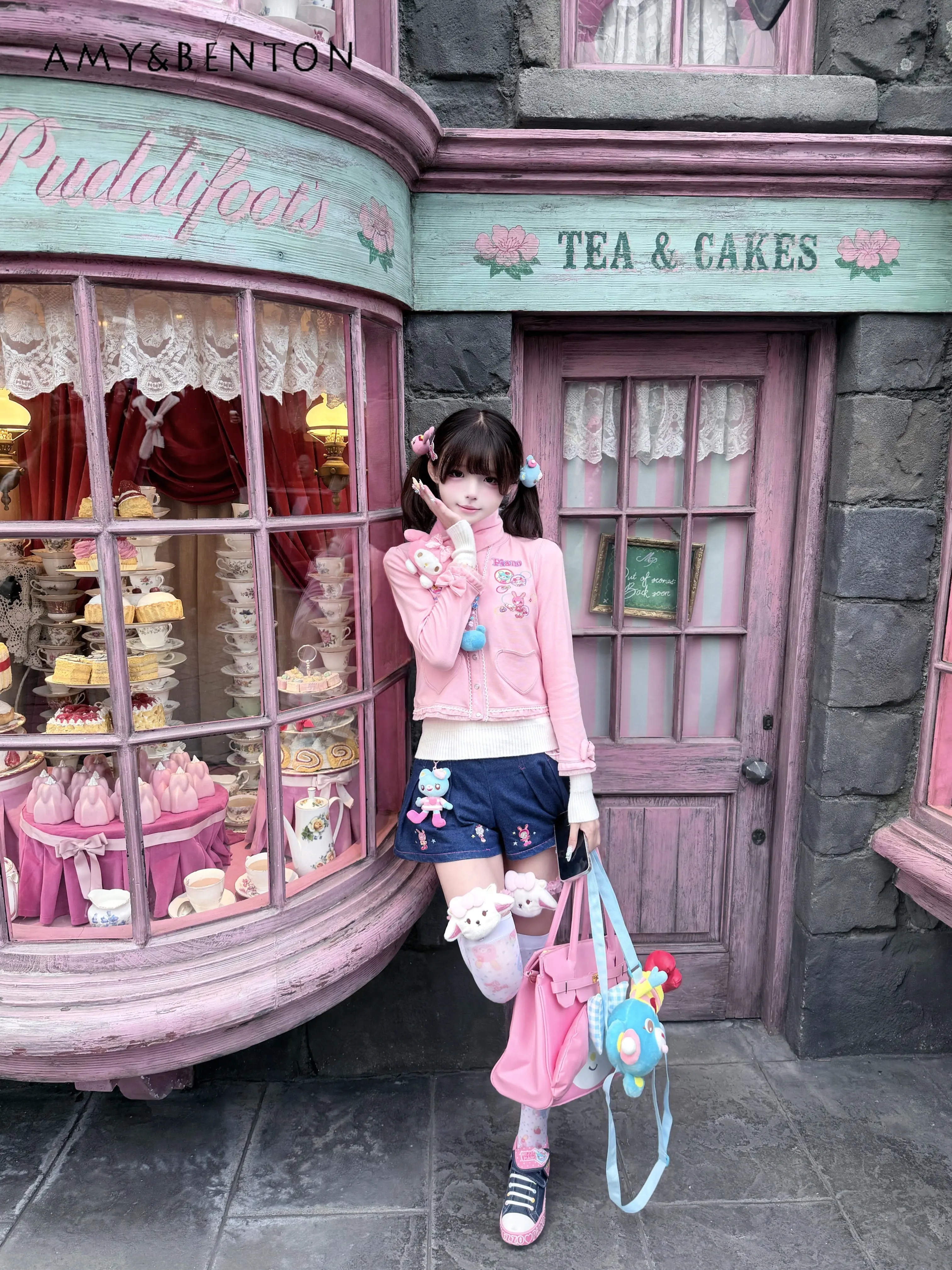 

Новая весенне-осенняя куртка в японском стиле для милых девушек: розовая, черная, с мультяшной вышивкой, короткая, свободная, повседневная, тонкая