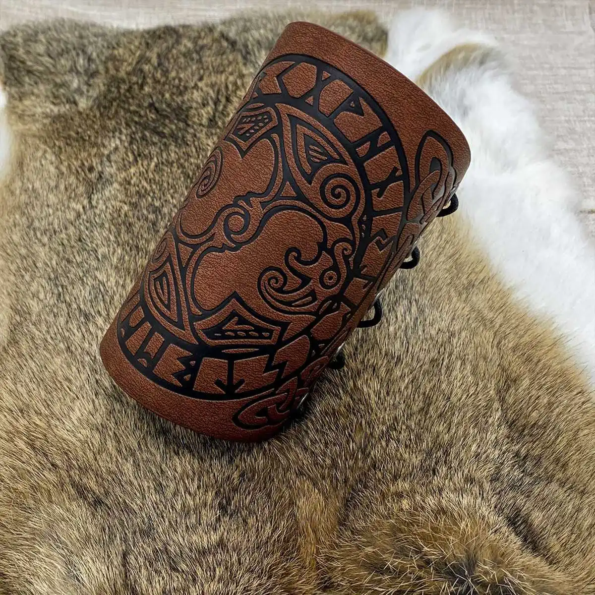 Viking Arm Bracer, Reliëf Norse Lederen Armpantser, Middeleeuwse Faux Lederen Arm Polsband Voor Larp Zwart