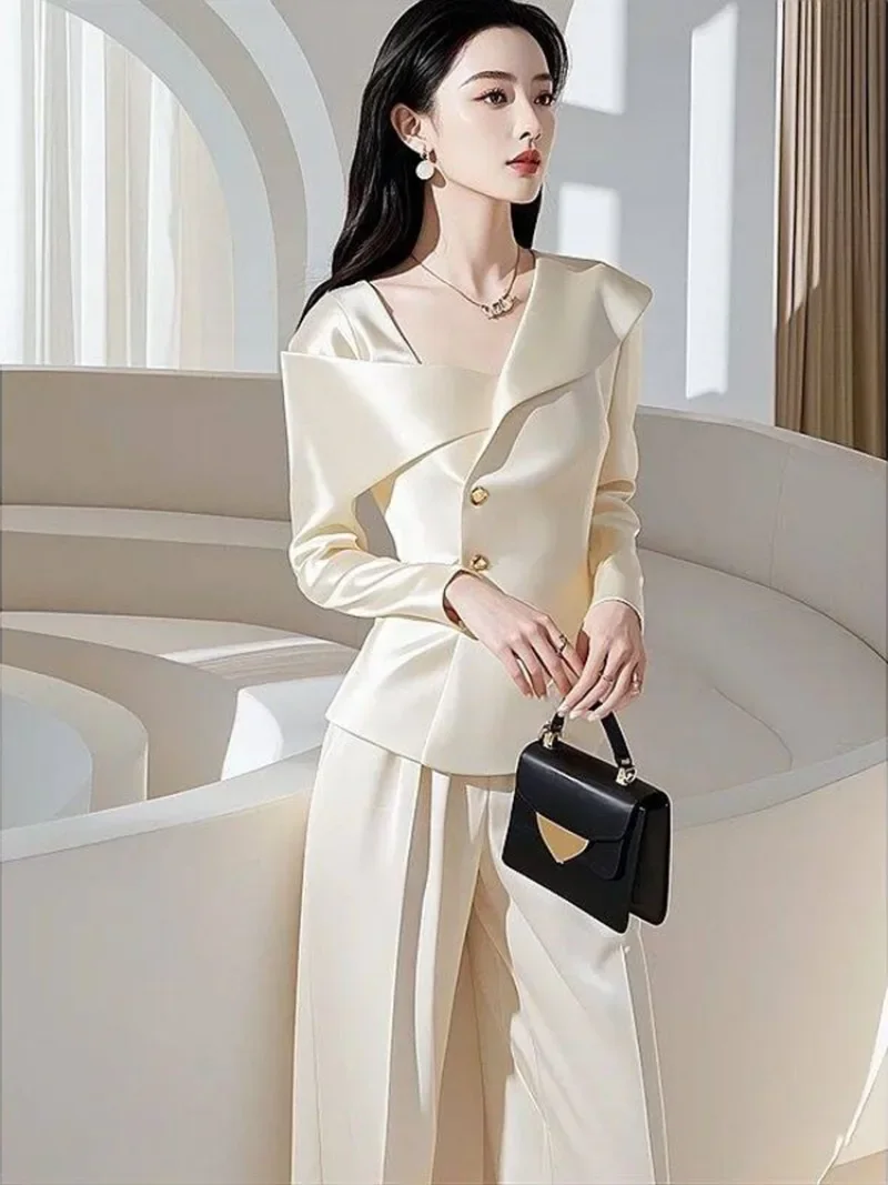 

Женская атласная рубашка с длинными рукавами и нерегулярными лацканами + широкие брюки, элегантный костюм, новый элитный модный дизайн, комплекты из двух предметов