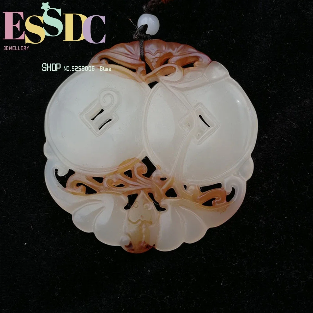 

Chinese Antique Old Handicraft Double-Sided Bat Exquisite Hand Carving Jadeite Pendant For Lucky Men Women Happiness Is At Hand