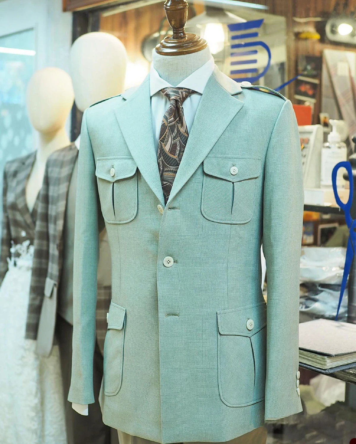 Vintage Wedding Men Suits Tailor-Made Tuxedo One-Piece Jacket Blazer Formal Occasions Party Singer Groom Suits Customized