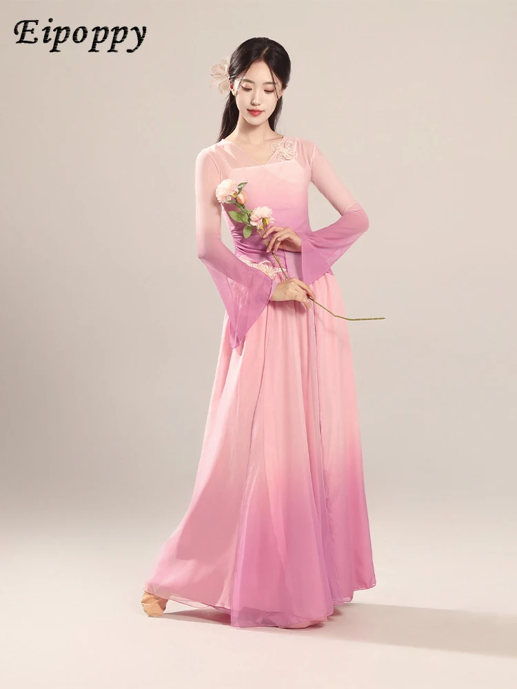 زي الرقص الكلاسيكي للنساء