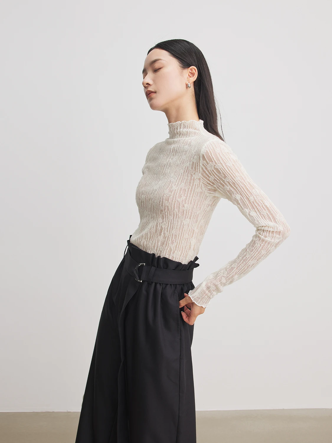 

Annata White Lace Me Knitted Base irt Women's Sle f High Collar Slim Fit Inner Wear Autumn Winter Regular Sve Length