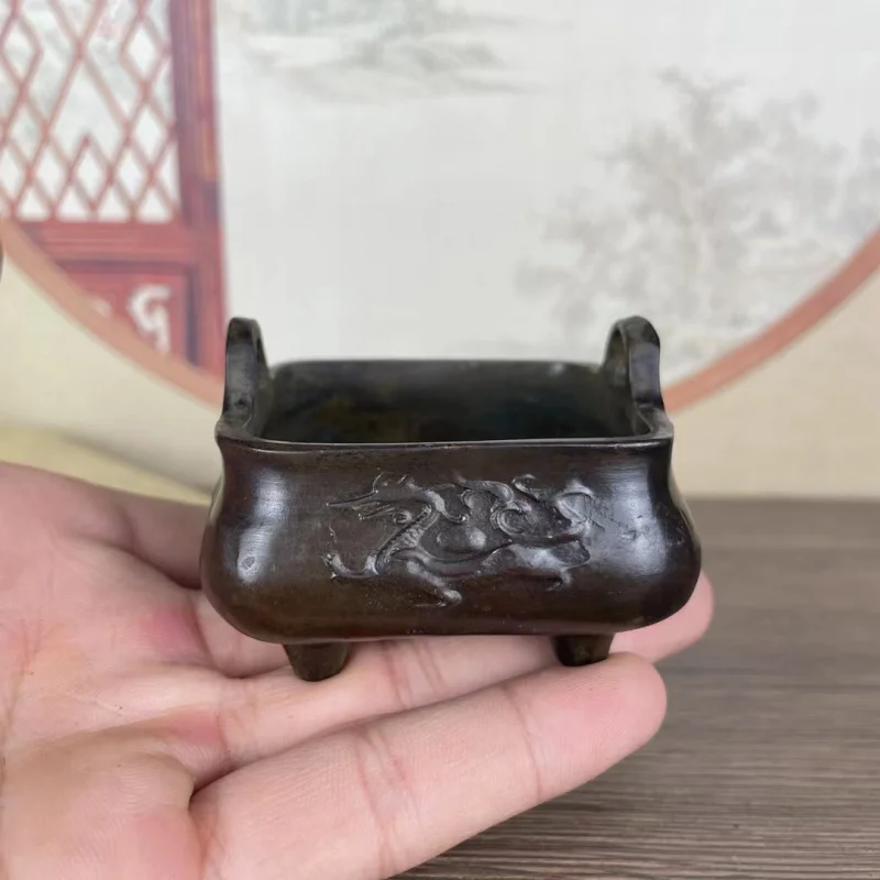 

Antique Miscellaneous Collection Imitation Ancient Bronze Xuan Character Furnace Four Divine Beasts Bronze Incense Burner Four L