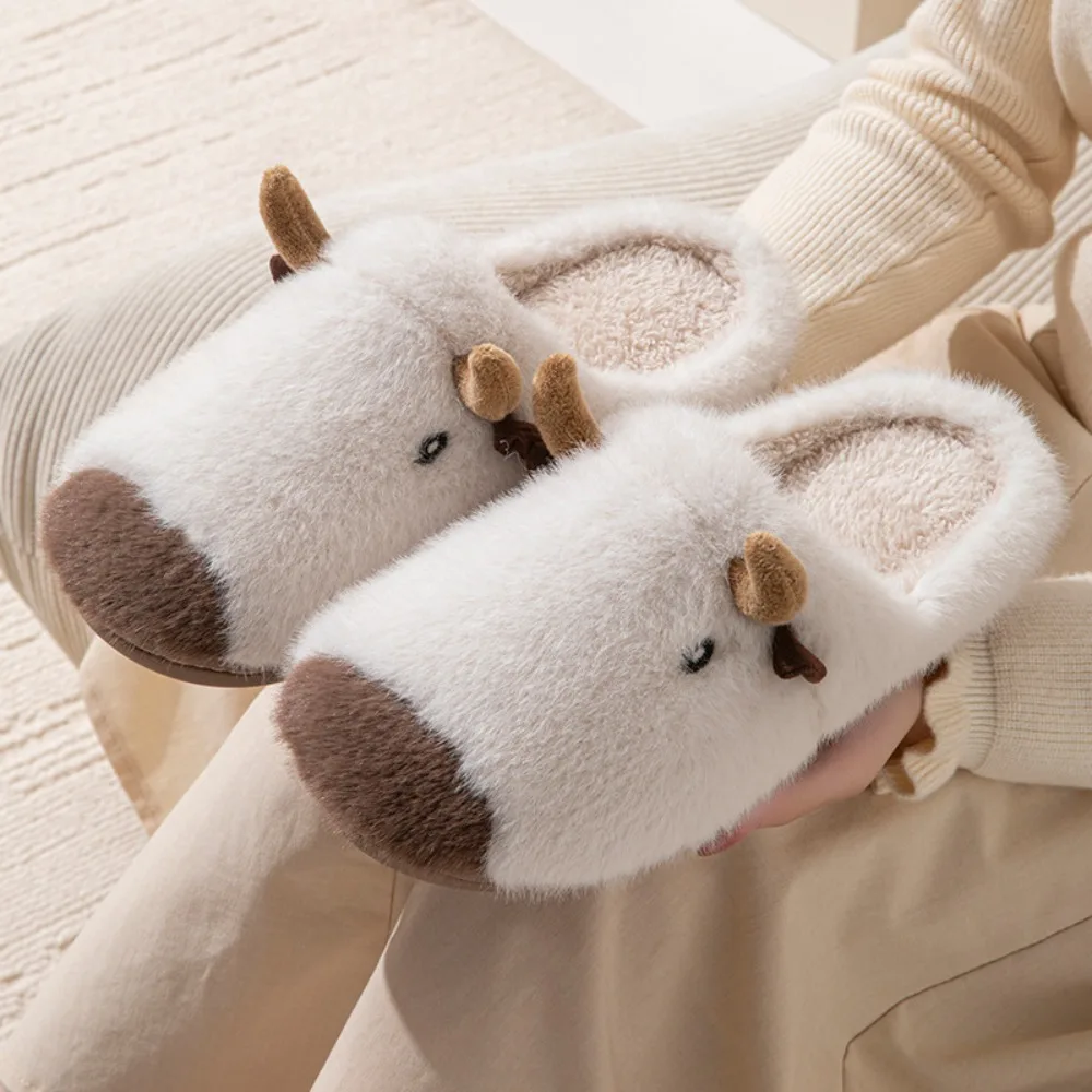 

Anti Slip Capybara Plush Slippers Closed Toe Kawaii Winter Plush Slippers Cartoon Soft Warm Capybara Slippers Home