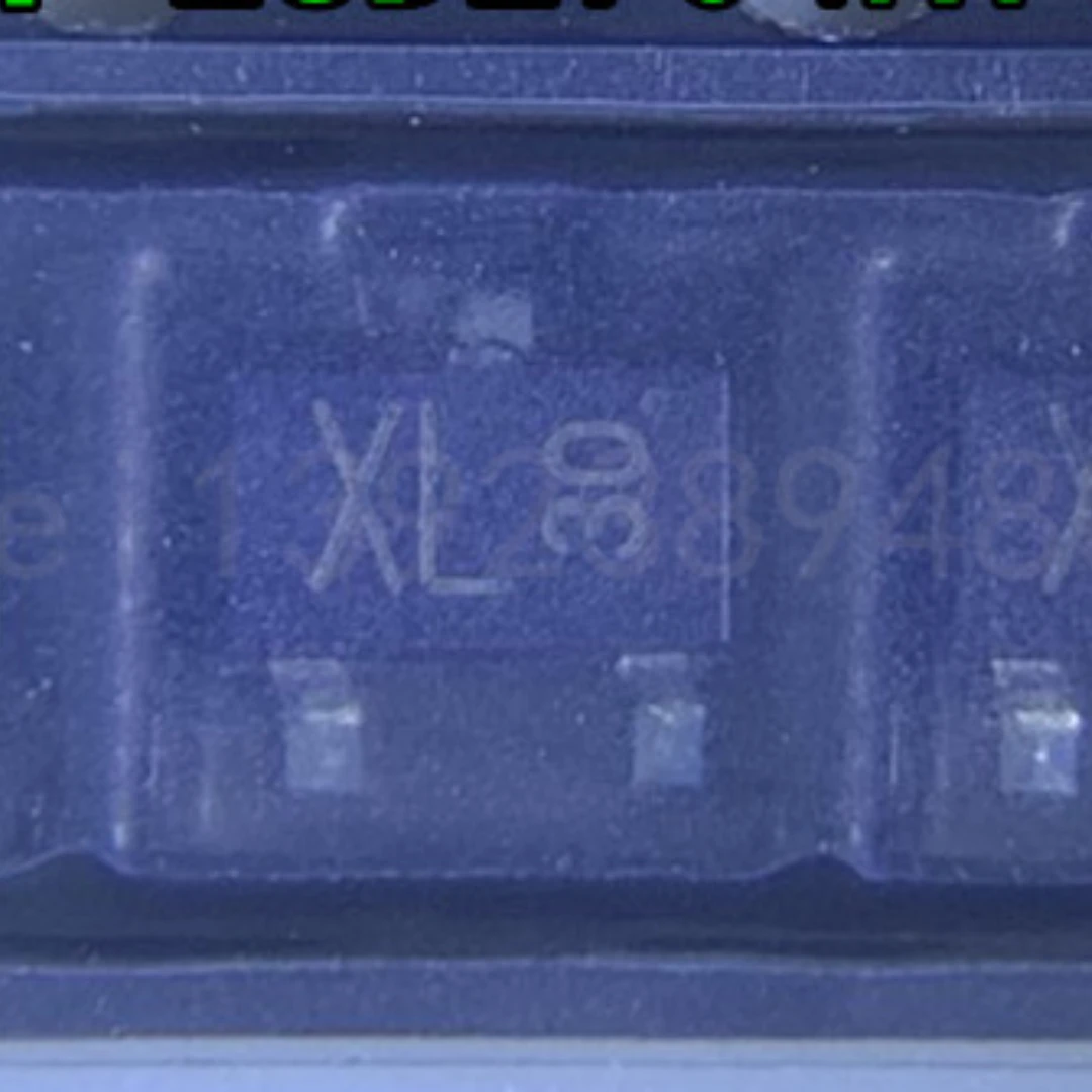 50 pièces uno 2SD2704KT146 NPN 20V 300mA BJT