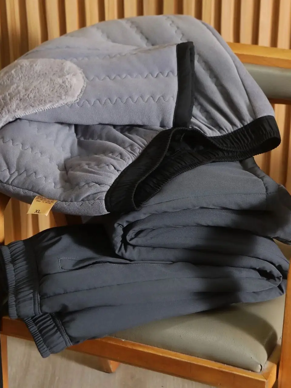 

Outdoor Windproof Waterproof Tee-Layer Fce-Lined Thiened Warm Casual Pants Knee-Pad Straight Leg Pants for Men And Women