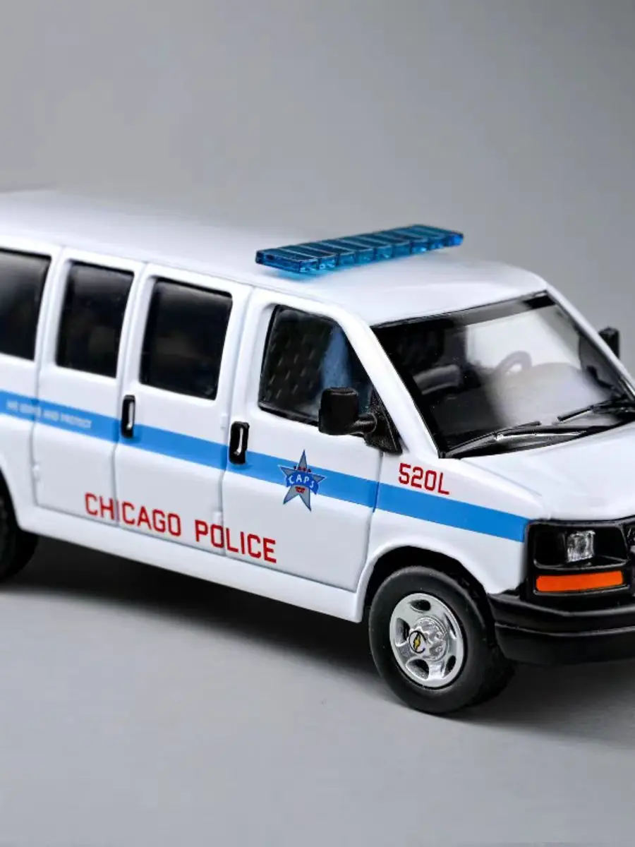 596 1/64 Chicago Police Department painted alloy car model