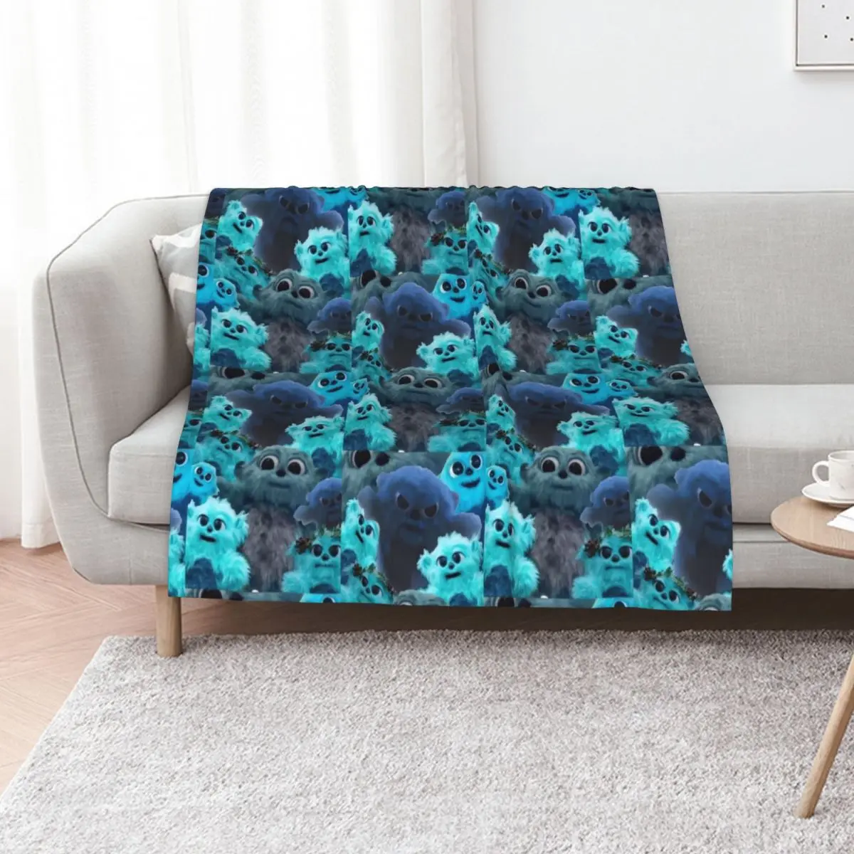 BEEBOS GALORE! - Beebo From DC's Legends of Tomorrow Throw Blanket Custom Nap Warm Beautifuls Plush Blankets