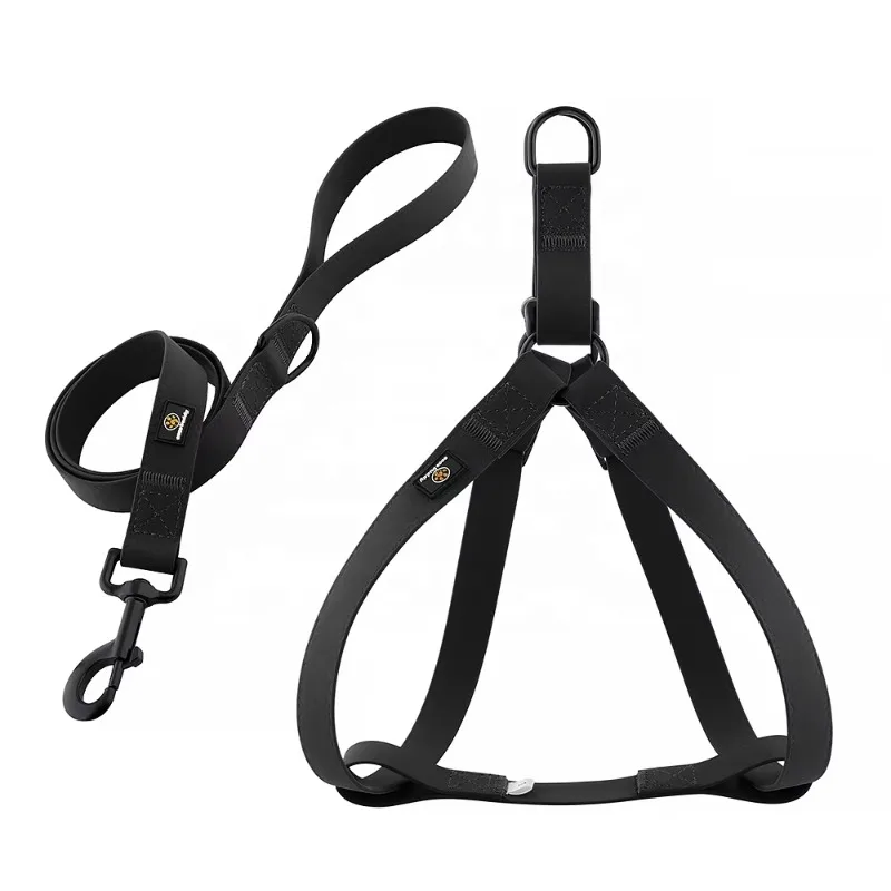 

Fashion Customized Special Design Waterproof Soft Rubber PVC Plastic Pet Dog Collar Leash and Harness Set