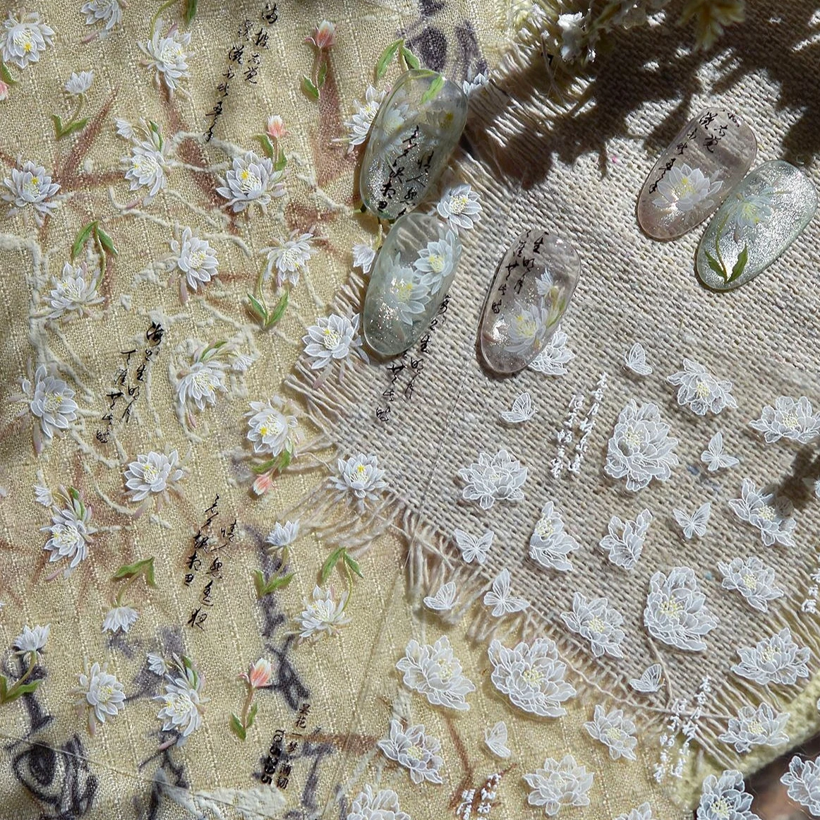 สติ๊กเกอร์ติดเล็บลายดอกไม้สไตล์จีน ดอกโบตั๋นขาวย้อนยุค ดอกไม้ประดับไม้ฝางพี ดอกลีลาวดี ดอกกุหลาบ ดอกลิลลี่ ดอกเดซี่ ประดับเพชร