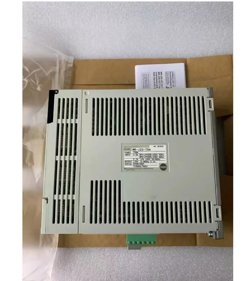 New MR-J2S-70A AC Servo Drive One Year Warranty MR J2S 70A