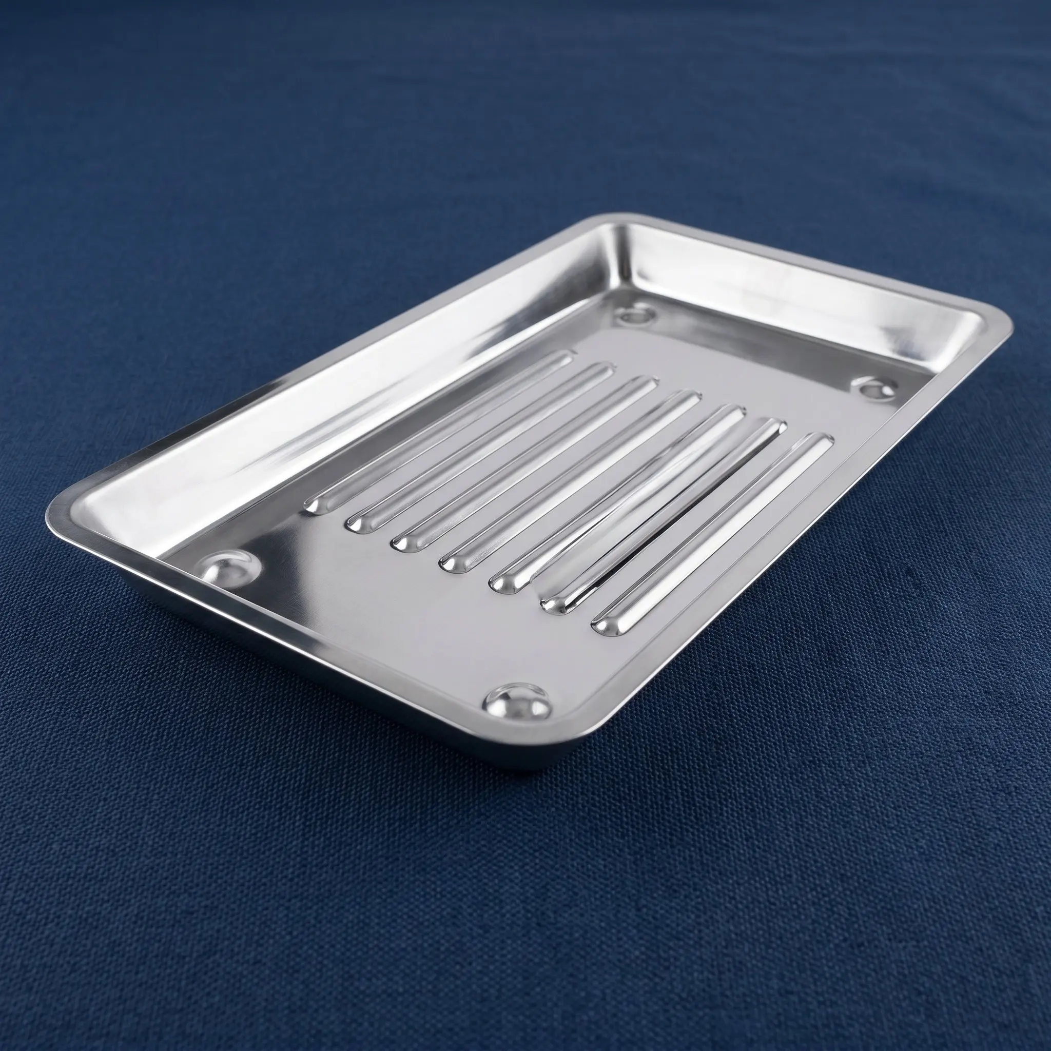2Pcs Nail Tool Cleaning Tray Stainless Steel Sterilization Nail Equipment Organizer Thick Metal Manicure Disinfection Holder