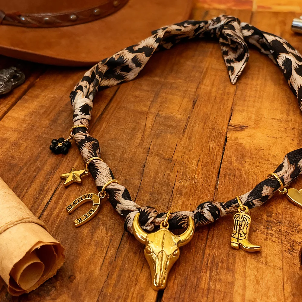 Gold Plated Heart Longhorn Pendant Bandana Style Necklace for Women Girls Vintage Leopard and Flower Printed Scarf Necklace