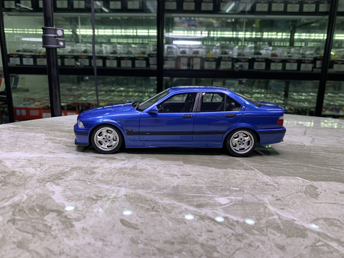 オットブルーレジンカーモデル、ギフトコレクション、1:18、e36、m3、1995、ot1082