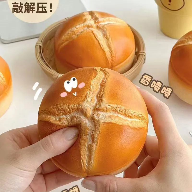 

1 Pcs Simulation Cute Soft Bread Slow Rebound Toy Cross Bun Bread Super Soft Rebound Slow Rise Toy Children's Birthday Gift