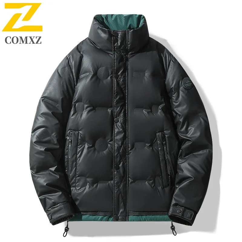 سترة COMXZ للرجال كاجوال بياقة واقفة للتزلج في الهواء الطلق سترة سميكة دافئة على طراز الشارع معطف شتوي مريح وخفيف الوزن