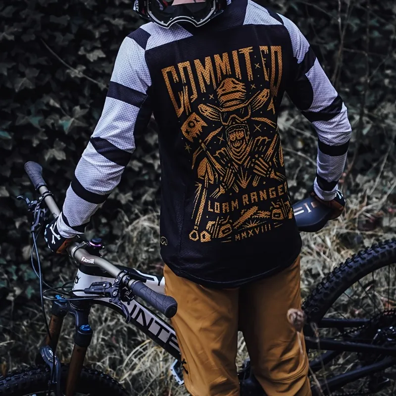 Cross Bones Prison Striped Quick-Dry Long-Sleeve Cycling Jersey Mountain Bike Downhill Breathable Top for Men and Women