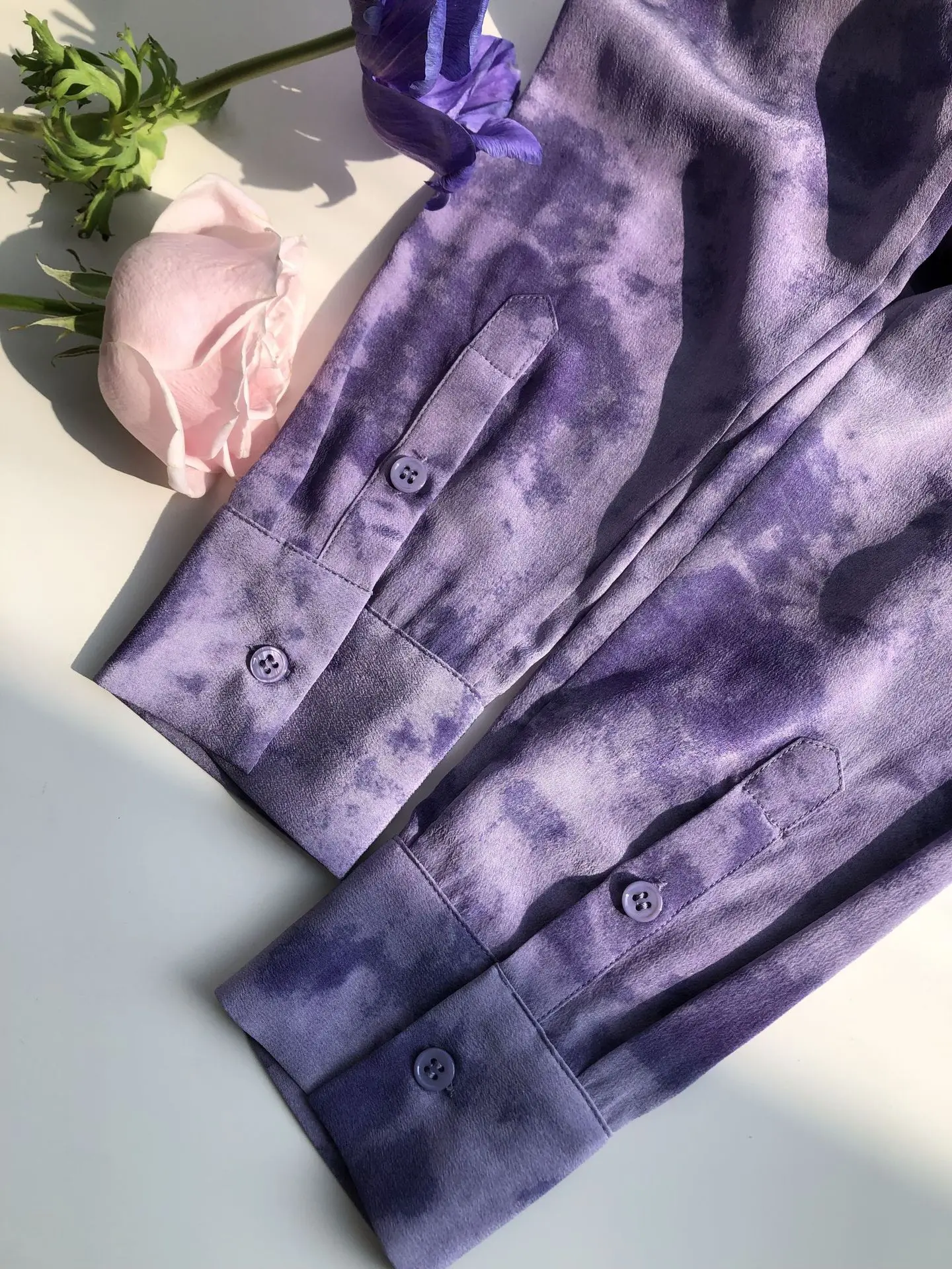 BirdTree-17 MM 100% Silk Elegant Shirt, Women Long Sleeve Halo Printing, French Retro Commute Loose Blouse, 2025 Autumn T57929CC