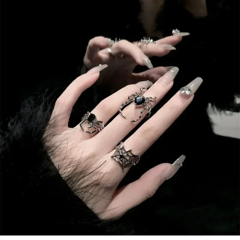 3 Styles Electroplating Black Heart Spider Web Opening Finger Rings Irregular Y2K Vintage Rings Punk Gothic Jewelry Party Gifts