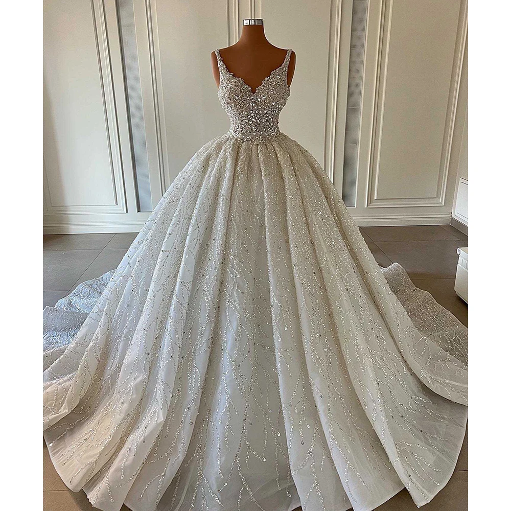 

Luxury Sequined Draped Appliques Wedding Dress Sleeveless Sweetheart Chapel Train Formal Occasion For Elegant Women Ball Gowns