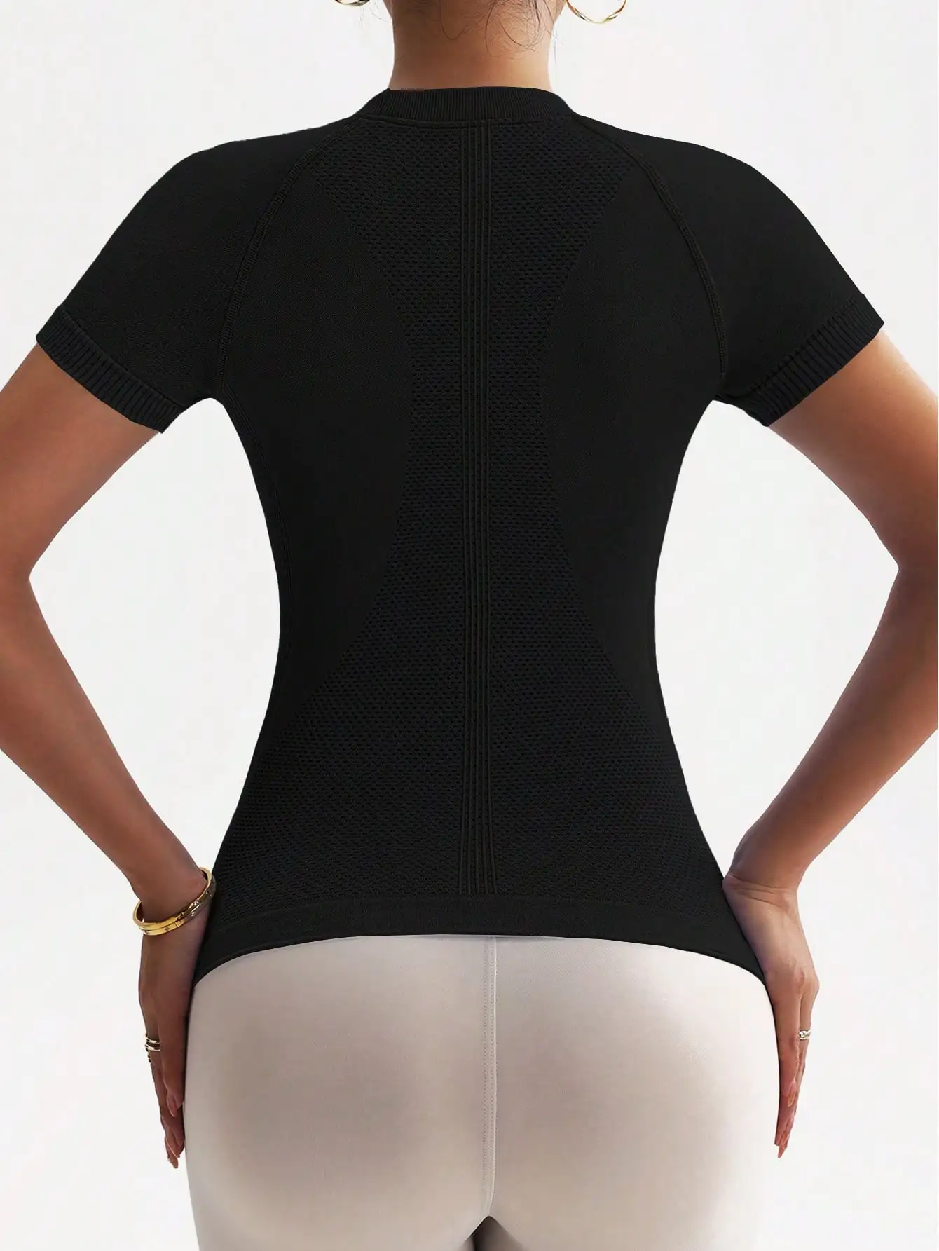 New Unisex Short-Sleeved Tops, Long Tops, Breathable, Highly Elastic, Slimming, Suitable for Yoga and Running, Can Be Worn Daily image 6