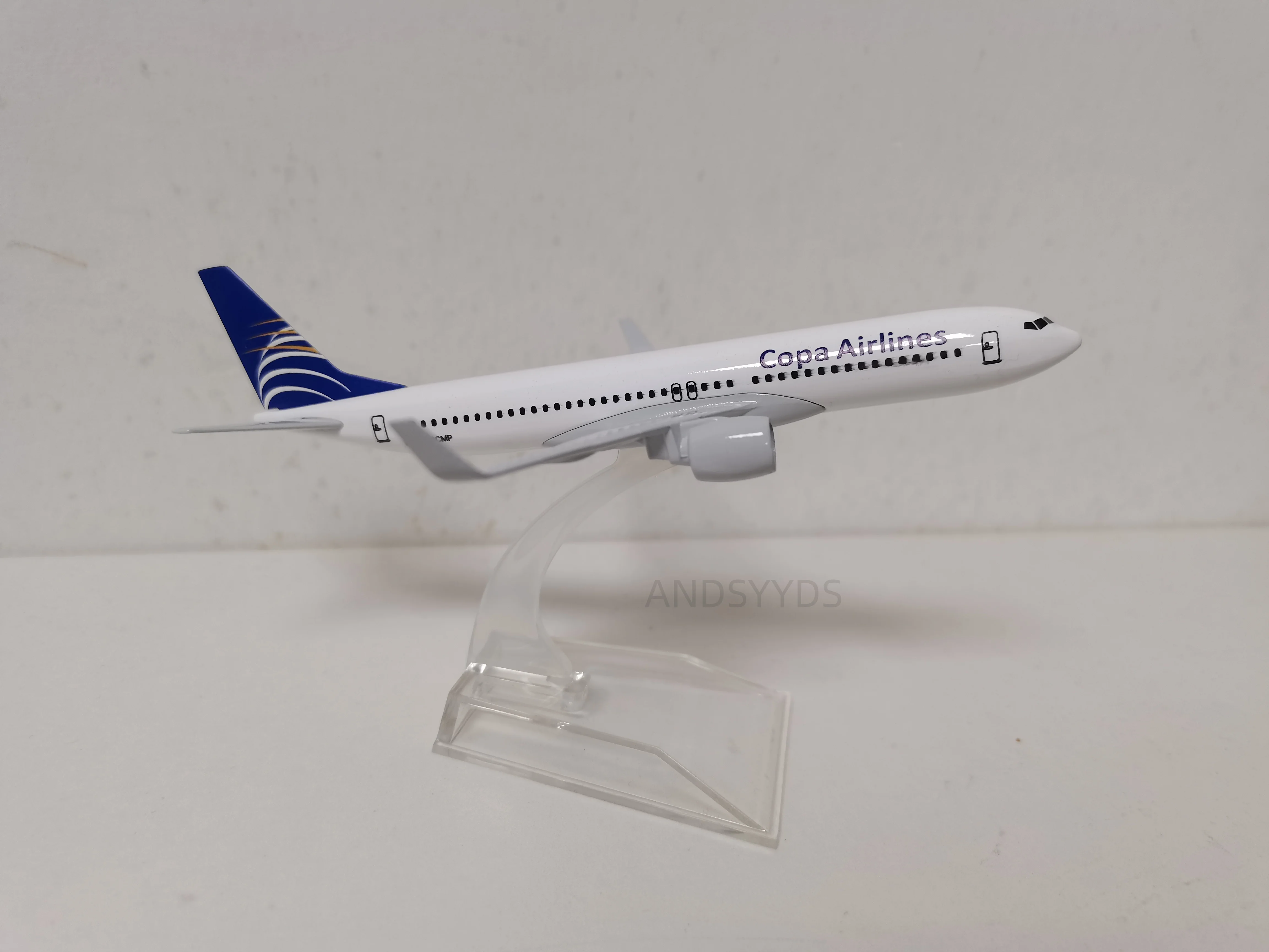 

Масштаб 1/400 самолетов 16 см B737 Copa Airways, модель самолета, реплика игрушечного самолета, модель самолета с подставкой