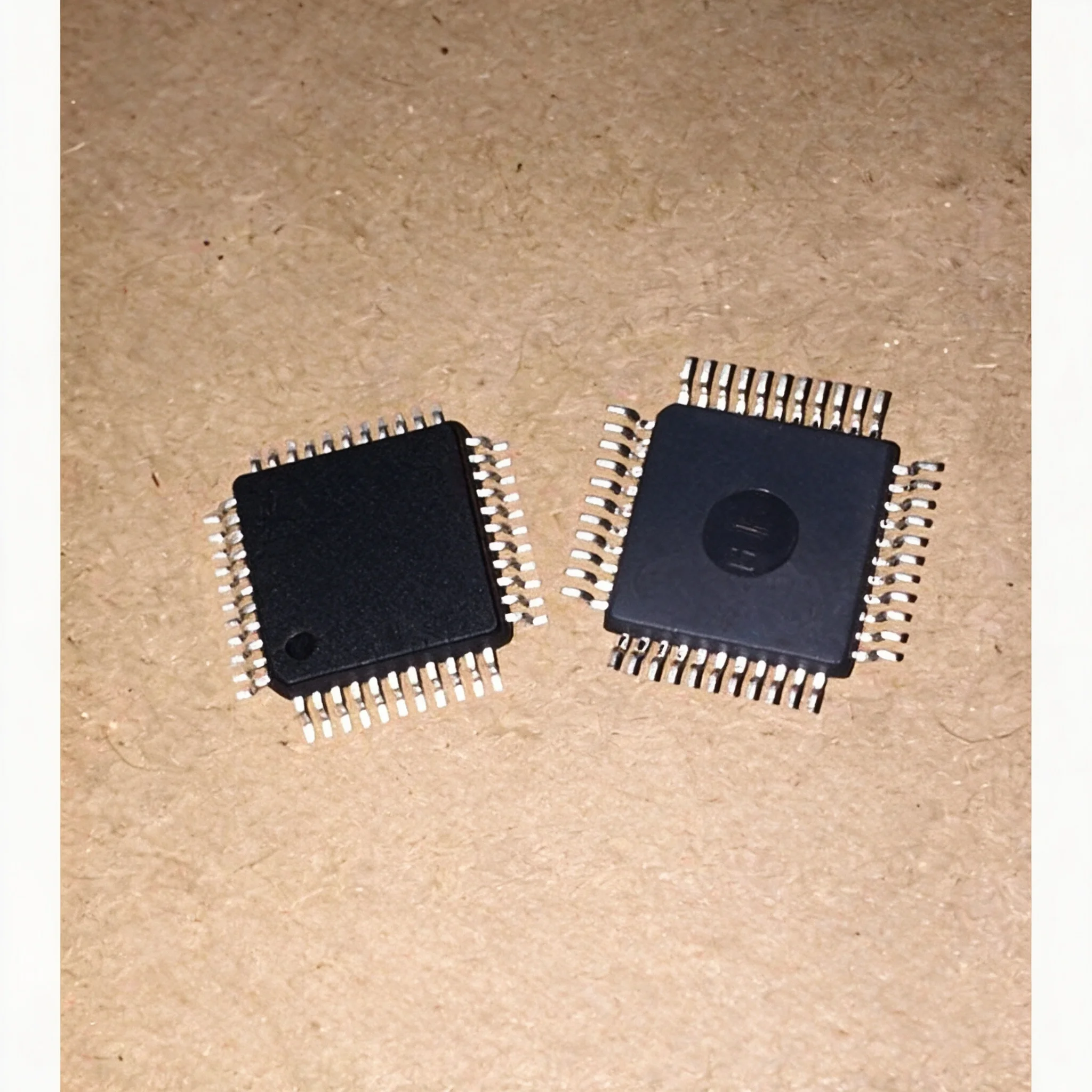 att7022cu-att7022bu-att7022eu-att7022du