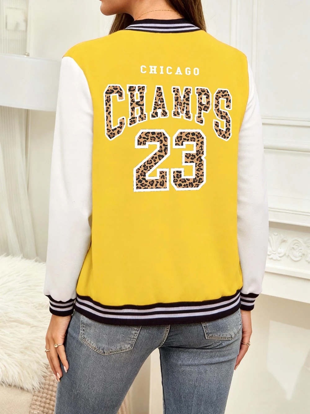 

Chicago 23 Leopard Printing Jackets Womens Comfortable Soft Baseball Jersey Street Loose Coats Winter Fleece Warm Woman Clothes