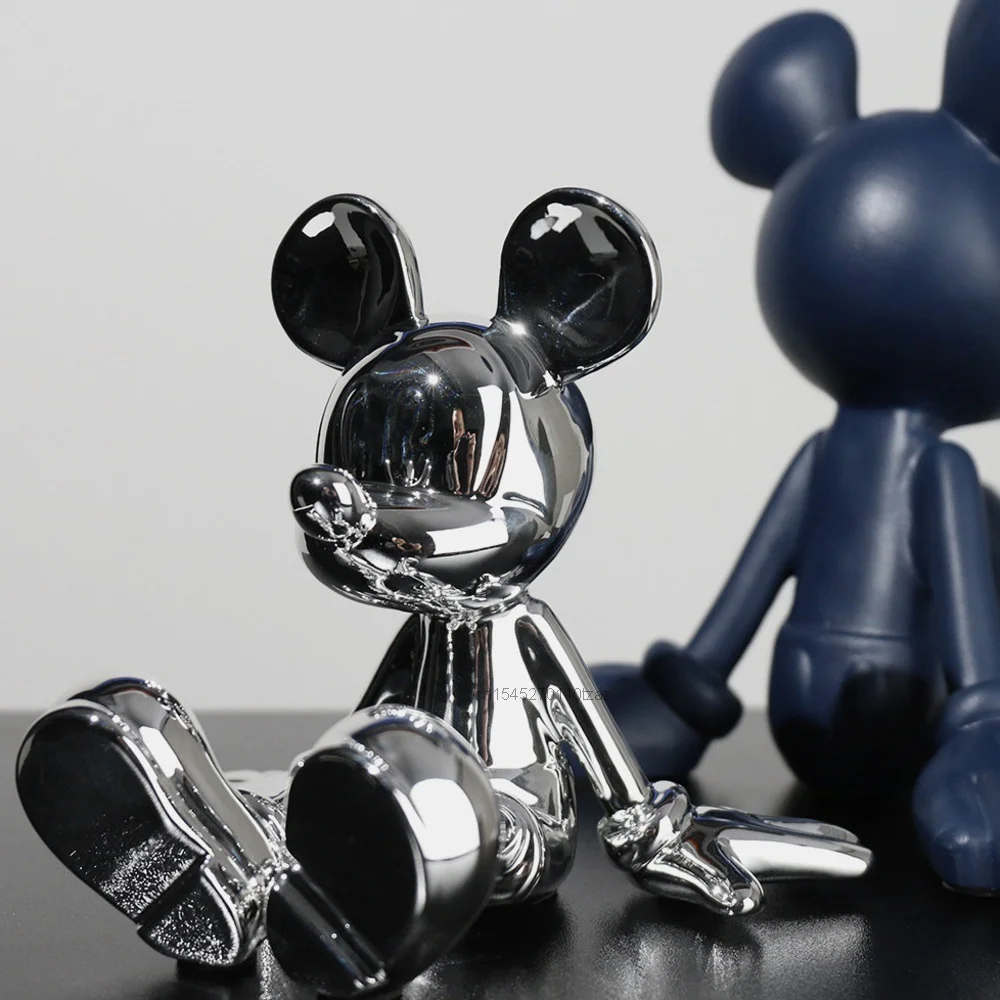 Imagem -03 - Disney-mickey Sentado Estatueta de Resina Anime dos Desenhos Animados do Rato Rato Kawaii Acessórios de Mesa Decoração Modelo Bonito