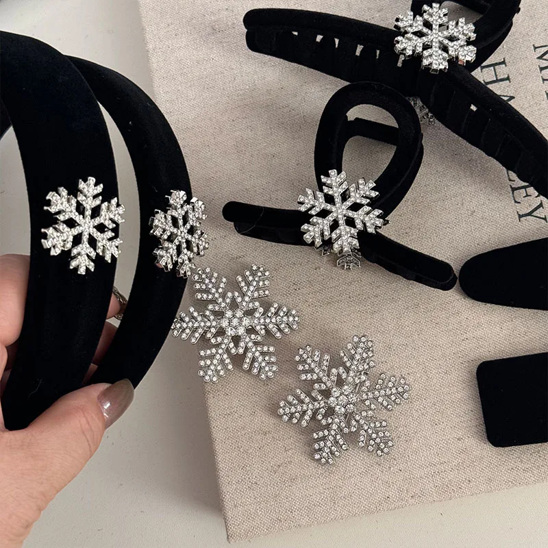 Winter snowflake black velvet temperament versatile hair hoop hair accessories grab clip hair clip BB clip texture new style