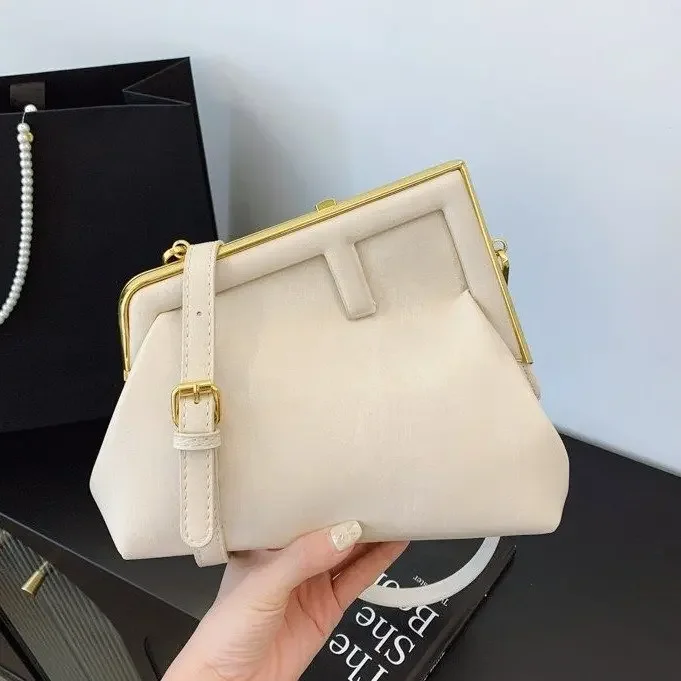 Unique Fashionable Leather Diaper Bag For Women Elegant Minimalist Designer Vintage Large Capacity Stylish Crossbody Bag - view 4