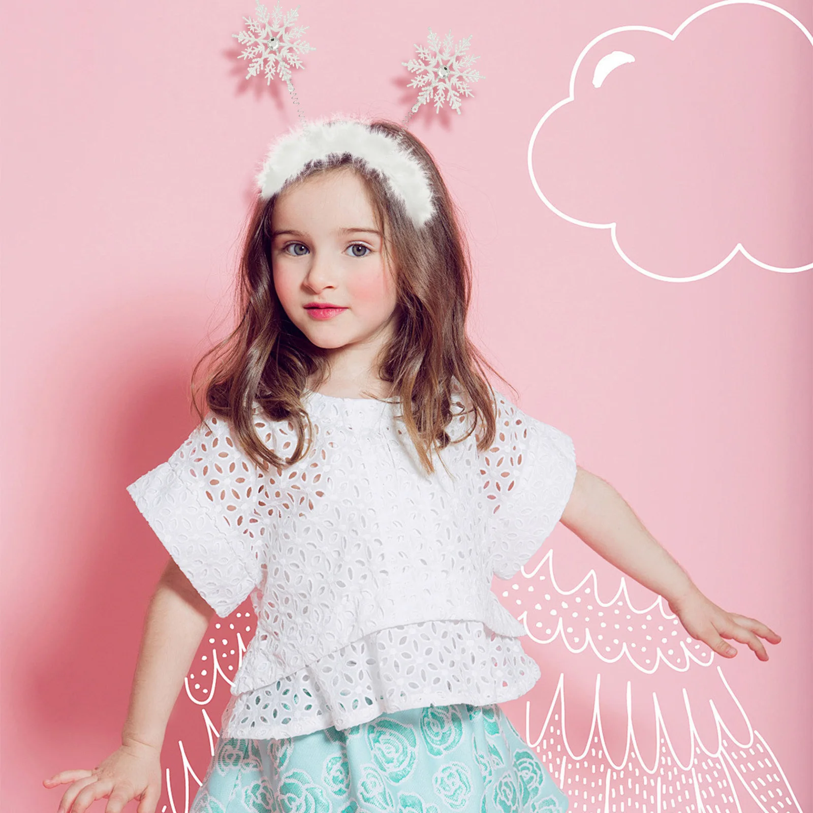 

6Pcs Children Hair Ornaments Snowflake Design Hair Bands Cute Holiday Headwear for Birthday Party Cosplay Christmas Gift