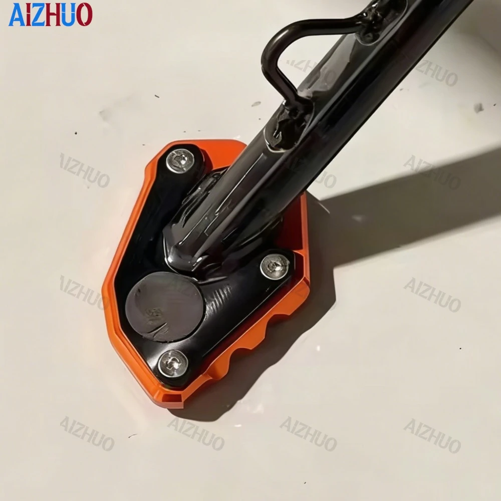 

For Husqvarna 701 Enduro SMC 701Enduro 2019-2020 2021 2022 2023 Motorcycle Kickstand Foot Side Stand Extension Support Plate Pad