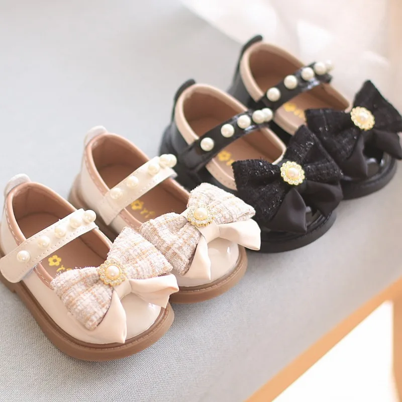 

Fashion Baby Casual Shoes 2025 Autumn New Girls' Rhinestone Princess Shoe Comfort Anti Slip Child Performance Leather Shoes