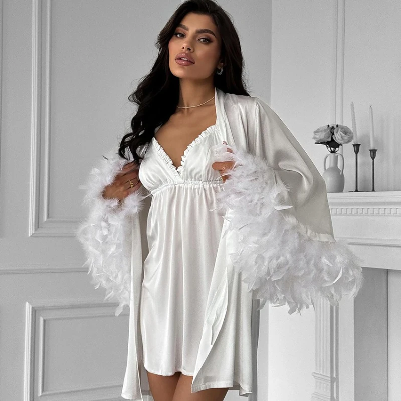 

2025 Popular Comfortable Feather Patchwork Cuff Nightgown and Solid Color Suspender Inner Two-piece Set for Women